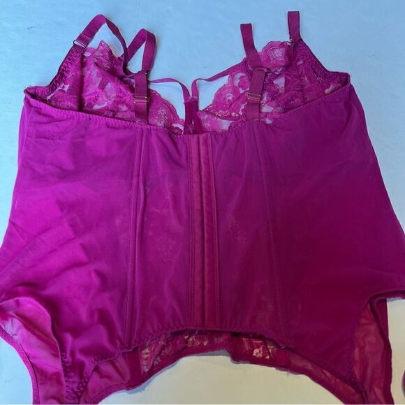 Adore Me Bustier Fuchsia Underwire Boning No padding Size 4X - Picture 5 of 9